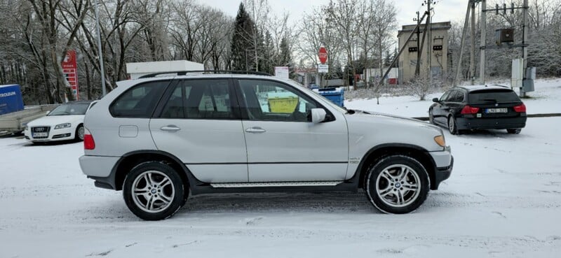 Photo 3 - Bmw X5 2002 y Off-road / Crossover