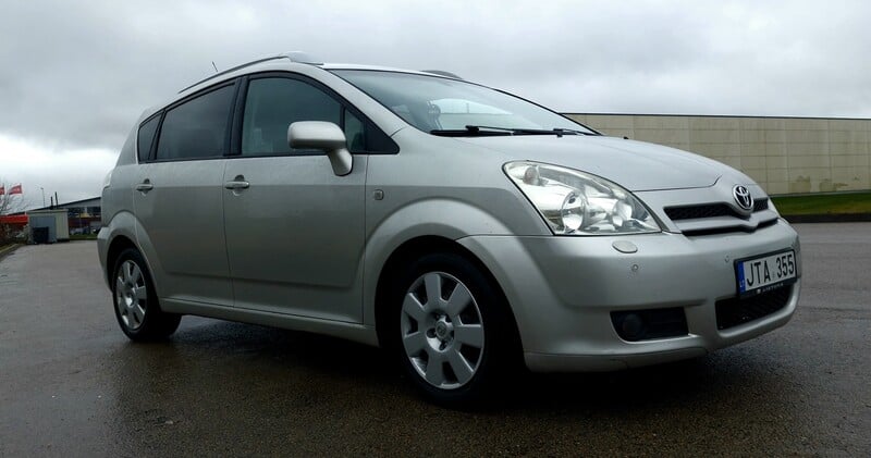 Photo 2 - Toyota Corolla Verso 2007 y Wagon