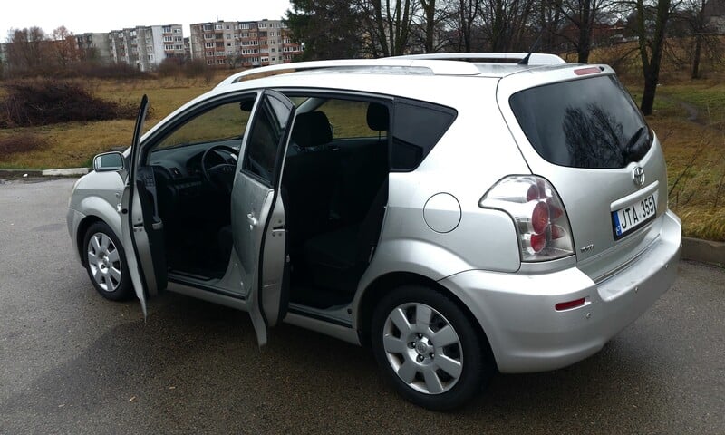 Photo 6 - Toyota Corolla Verso 2007 y Wagon