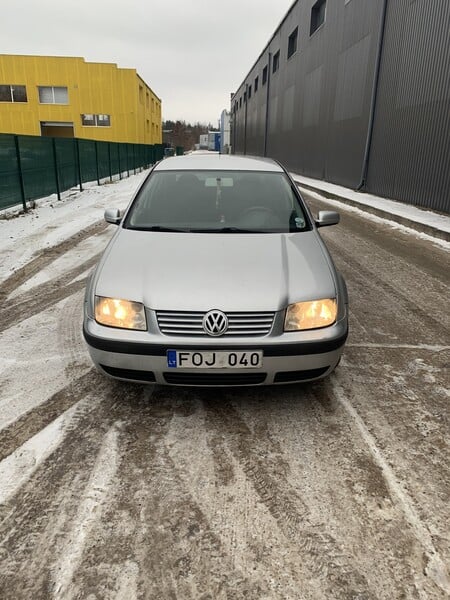 Photo 6 - Volkswagen Bora 2002 y Sedan