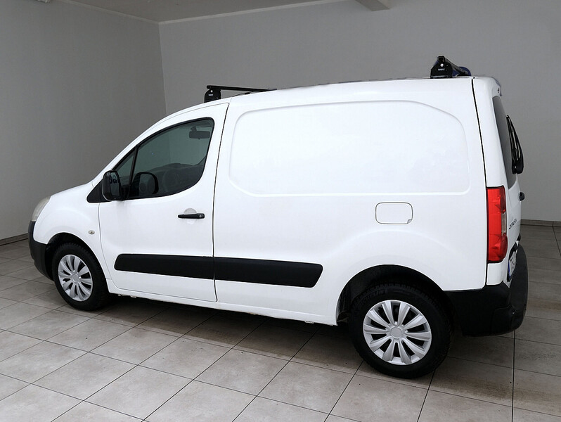 Фотография 4 - Citroen Berlingo 2010 г Комби микроавтобус