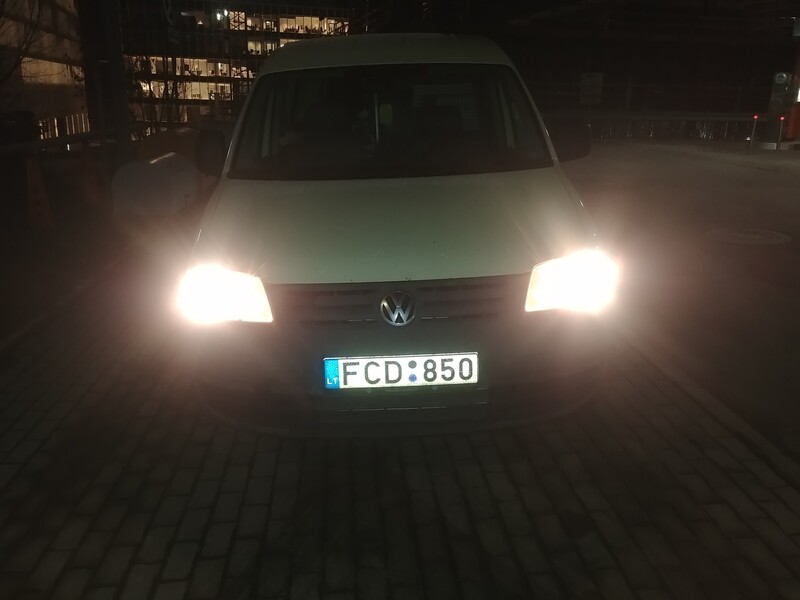 Photo 4 - Volkswagen Caddy 2010 y Van