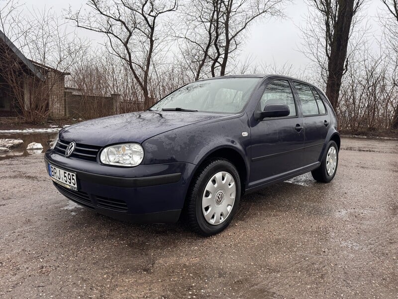 Photo 1 - Volkswagen Golf 1998 y Hatchback