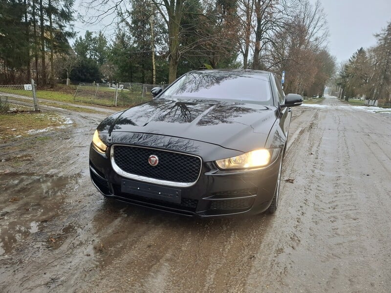 Photo 7 - Jaguar XE 2015 y Sedan