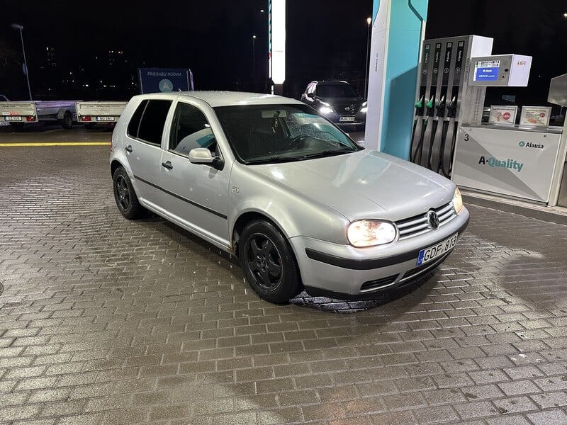 Nuotrauka 1 - Volkswagen Golf TDI AUT 2002 m