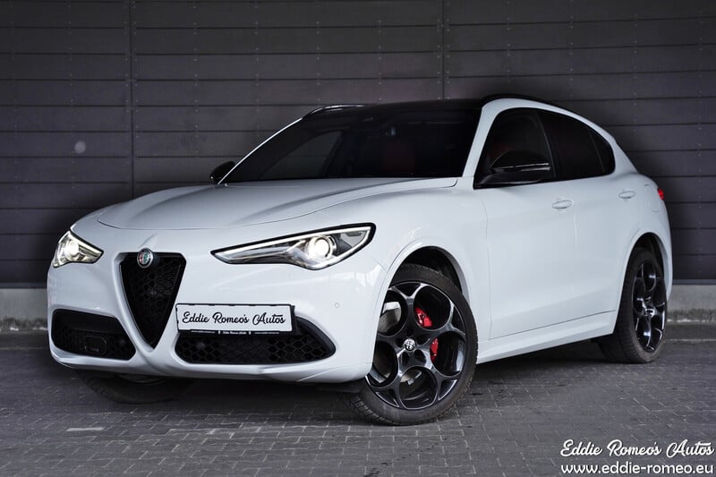 Фотография 1 - Alfa Romeo Stelvio Veloce 2022 г