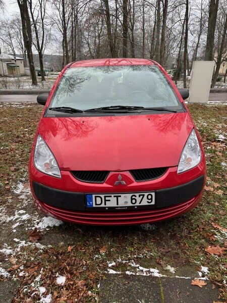 Photo 2 - Mitsubishi Colt 2007 y Hatchback