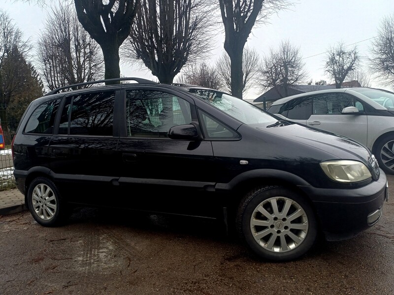 Photo 6 - Opel Zafira 2004 y Van