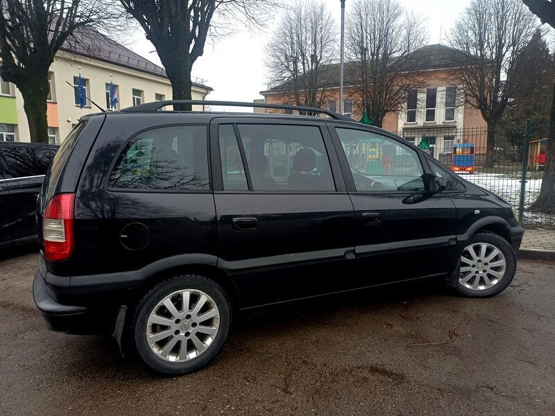 Photo 10 - Opel Zafira 2004 y Van