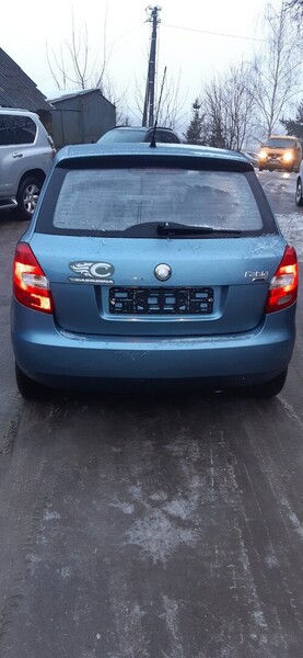 Photo 3 - Skoda Fabia II 2007 y parts