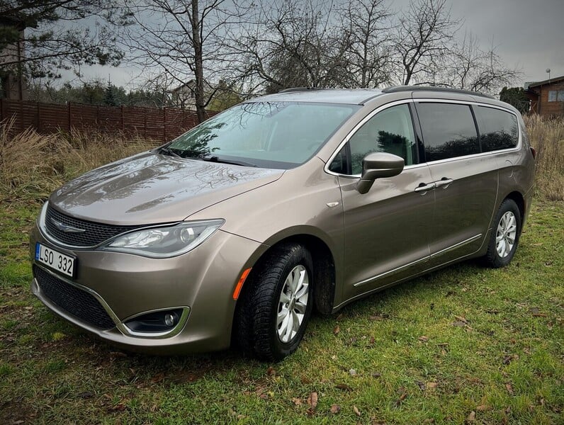 Nuotrauka 8 - Chrysler Pacifica 2017 m Vienatūris