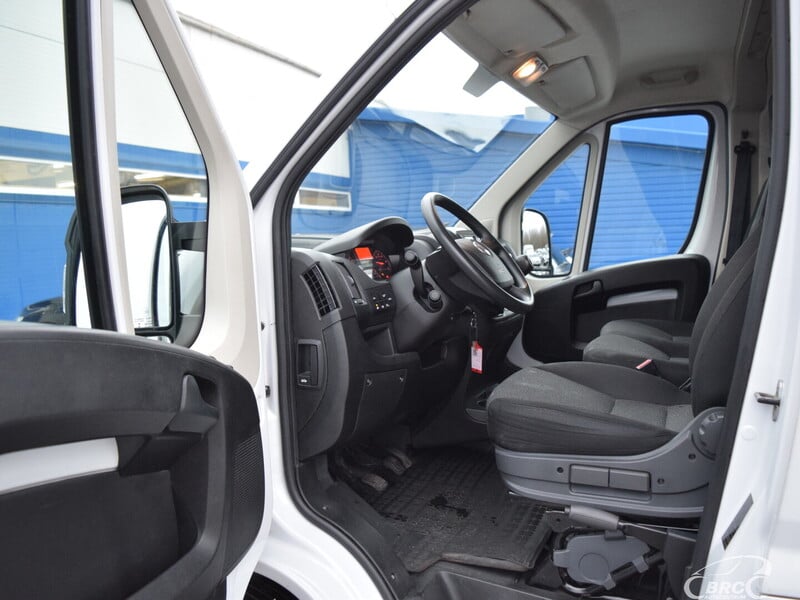 Photo 11 - Fiat Ducato 2020 y Commercial auto (with box)