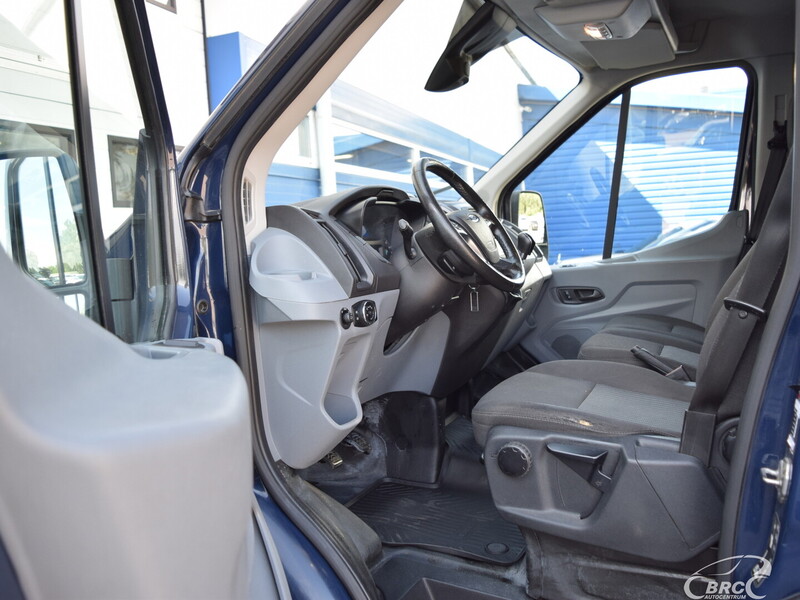 Photo 4 - Ford Transit 2019 y Commercial auto (with box)