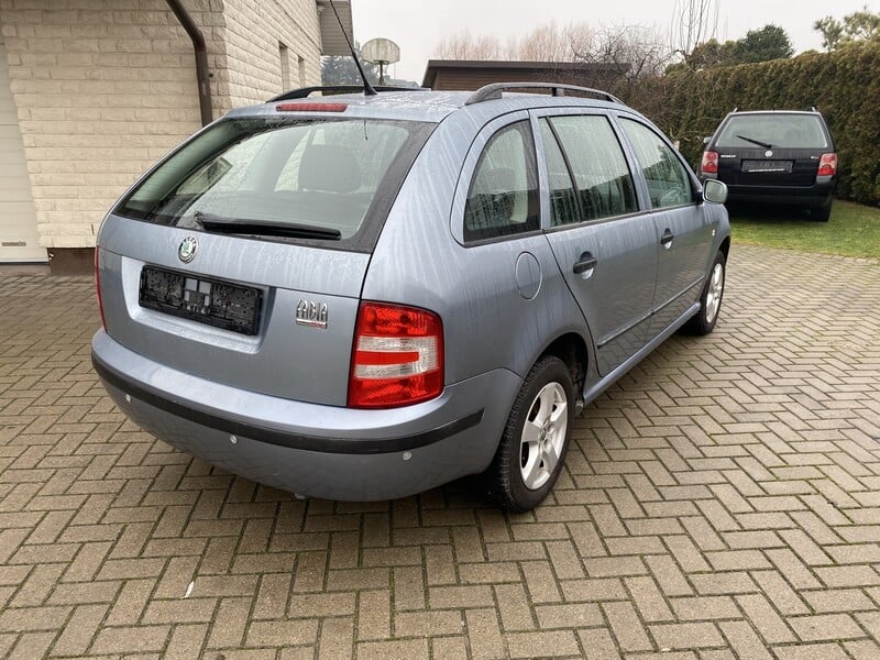 Photo 9 - Skoda Fabia 2005 y Wagon