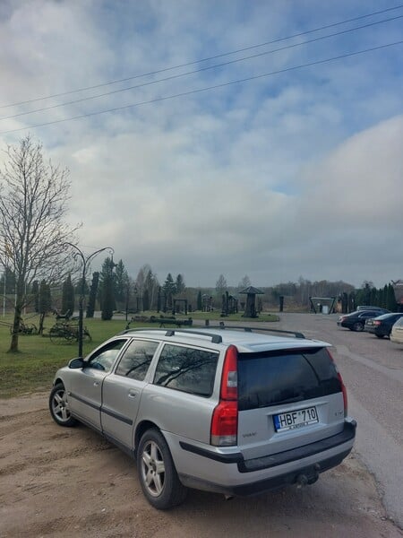 Photo 1 - Volvo V70 2002 y Wagon