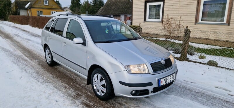 Photo 4 - Skoda Fabia 2007 y Wagon