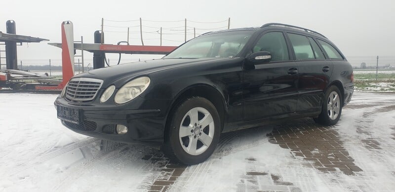 Photo 1 - Mercedes-Benz E 220 CDI 2004 y