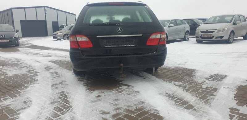 Photo 4 - Mercedes-Benz E 220 CDI 2004 y