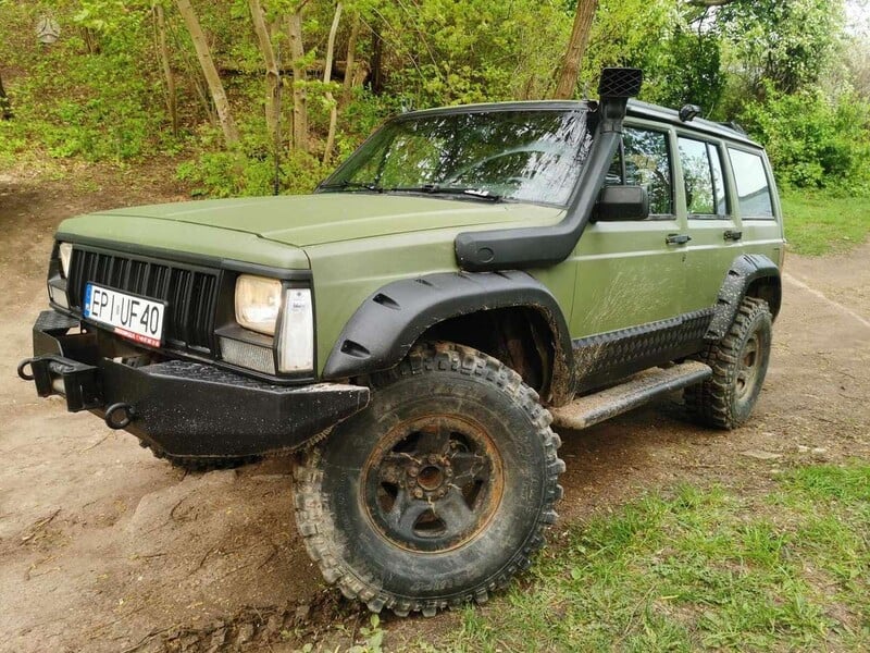 Фотография 1 - Jeep Cherokee 1992 г Внедорожник / Кроссовер