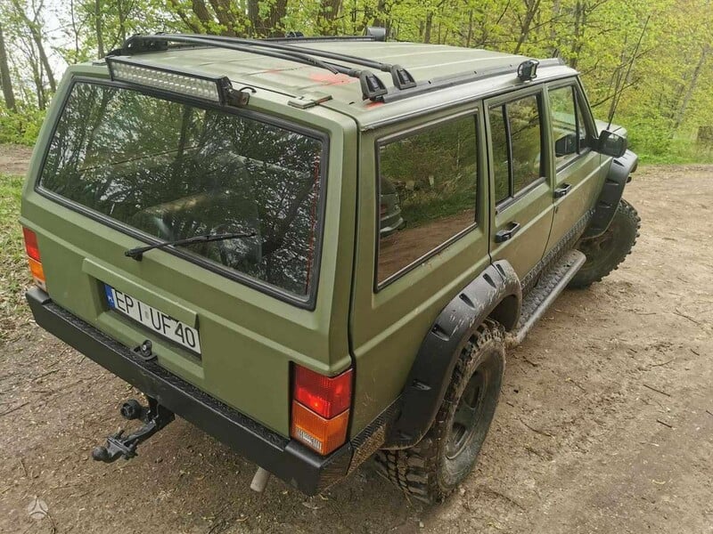 Фотография 3 - Jeep Cherokee 1992 г Внедорожник / Кроссовер