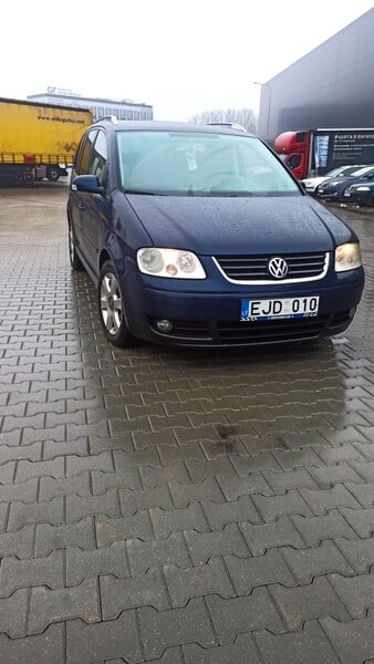 Photo 1 - Volkswagen Touran 2006 y Van