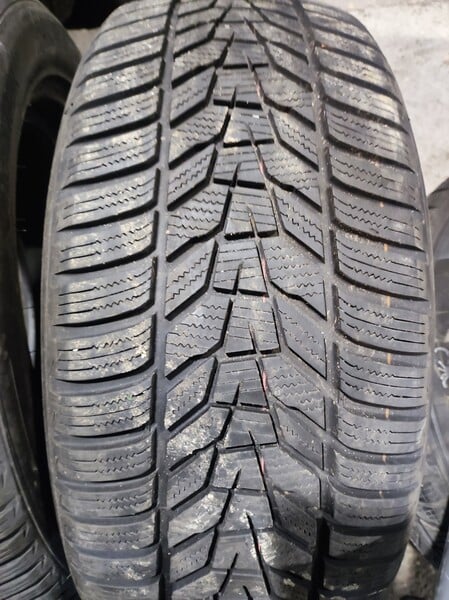 Photo 1 - Hankook R19 winter tyres passanger car