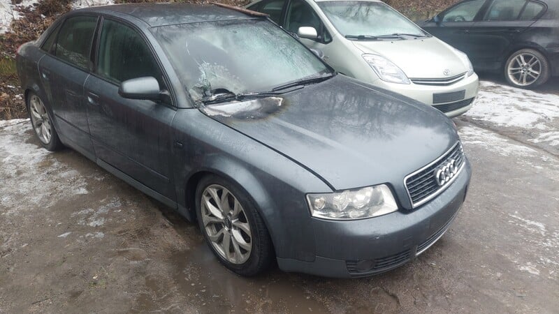 Фотография 1 - Audi A4 B6 2002 г запчясти