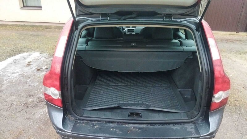 Photo 4 - Volvo V50 TDI 2006 y