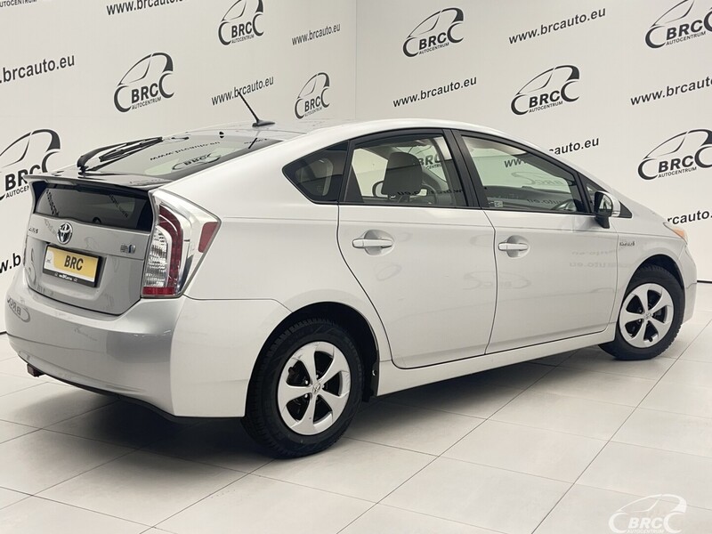 Photo 2 - Toyota Prius 1.8 Hybrid Automatas 2013 y