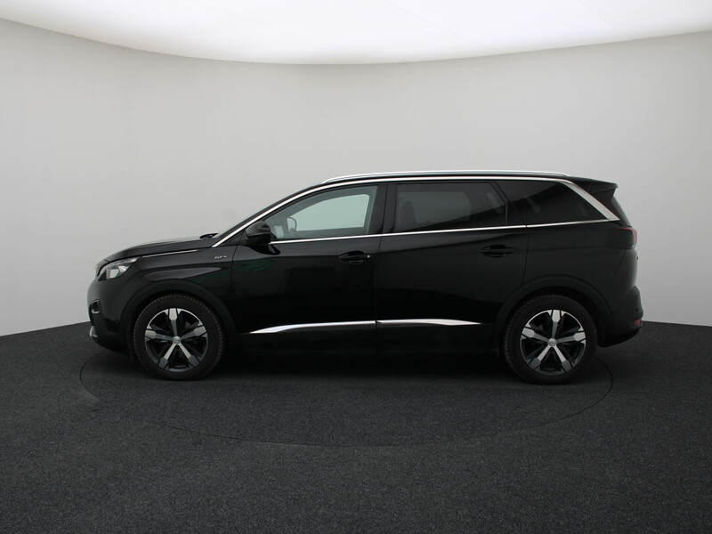 Фотография 6 - Peugeot 5008 2019 г Внедорожник / Кроссовер