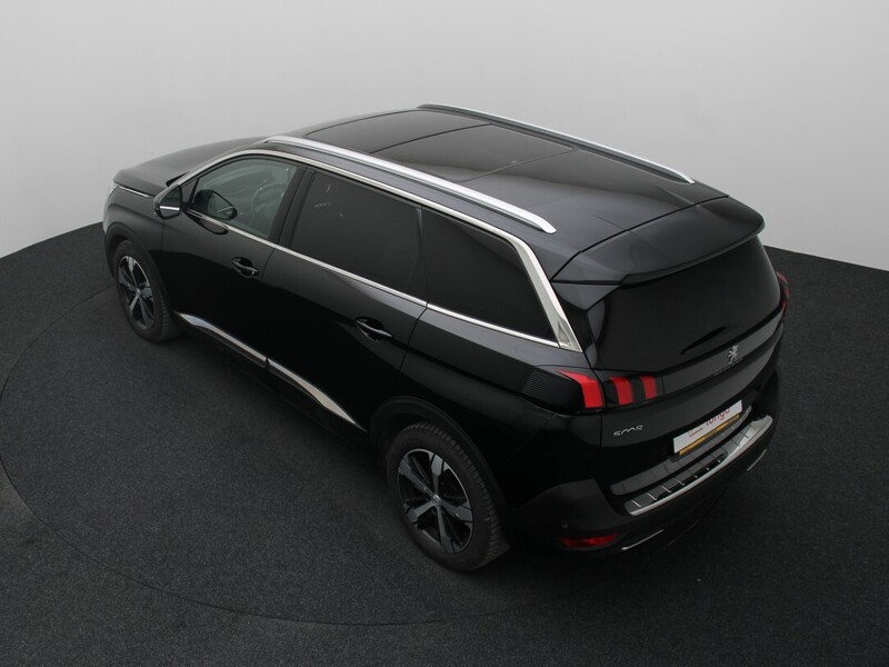 Фотография 12 - Peugeot 5008 2019 г Внедорожник / Кроссовер