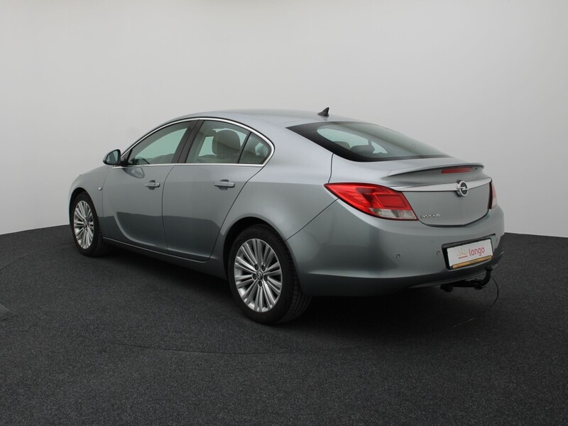 Фотография 7 - Opel Insignia 2011 г Хэтчбек