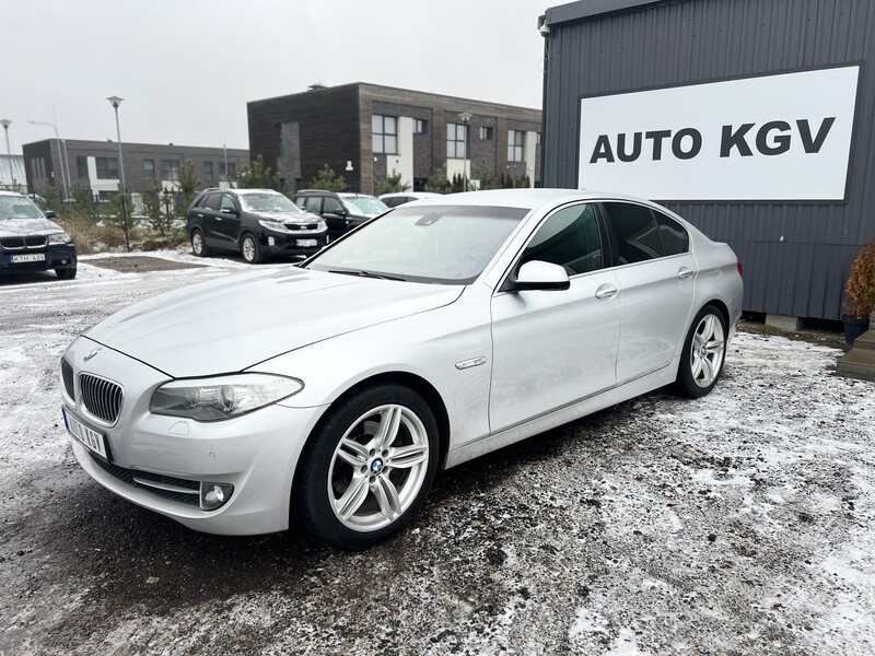 Фотография 3 - Bmw 523 2010 г Седан