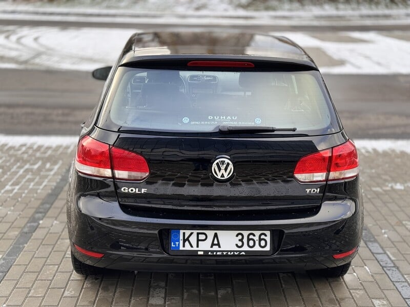 Фотография 3 - Volkswagen Golf 2012 г Хэтчбек