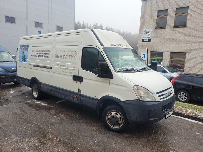 Фотография 1 - Iveco 35C15 2008 г Грузовой микроавтобус