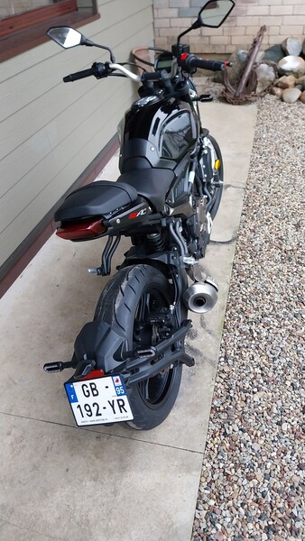 Nuotrauka 14 - VOGE 300DS 2021 m Klasikinis / Streetbike motociklas