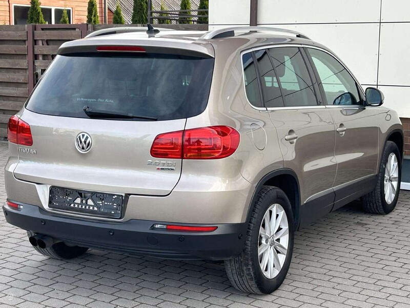 Фотография 8 - Volkswagen Tiguan 2015 г Внедорожник / Кроссовер