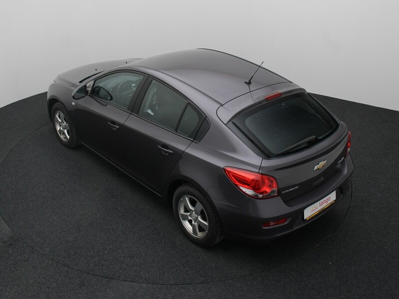 Фотография 12 - Chevrolet Cruze 2012 г Хэтчбек