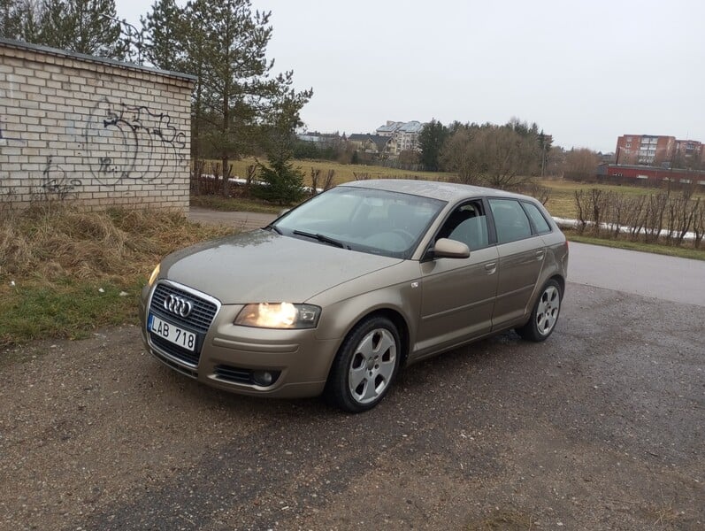 Photo 2 - Audi A3 2005 y Sedan