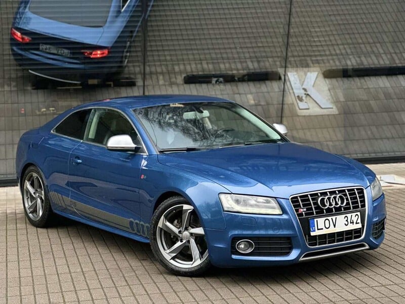 Photo 1 - Audi A5 S-LINE 2009 y