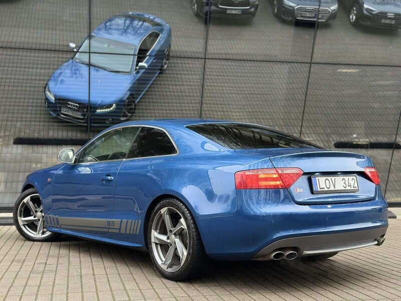 Photo 4 - Audi A5 S-LINE 2009 y