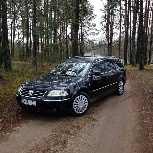 Фотография 1 - Volkswagen Passat 2002 г Универсал