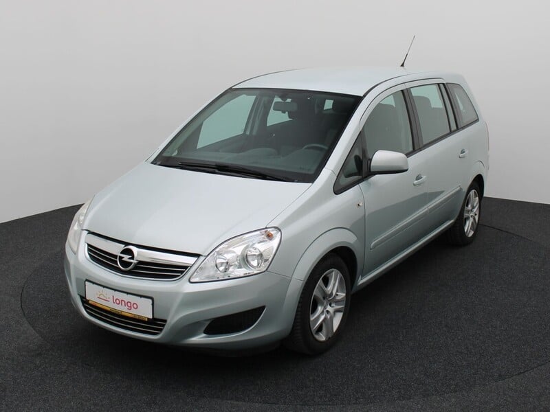 Photo 1 - Opel Zafira 2010 y Van