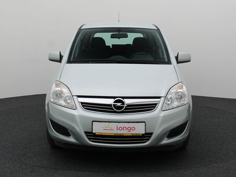 Photo 3 - Opel Zafira 2010 y Van