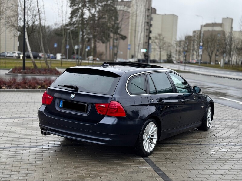 Photo 3 - Bmw 330 2010 y Wagon