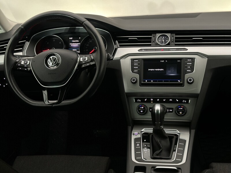 Photo 15 - Volkswagen Passat 2016 y Wagon