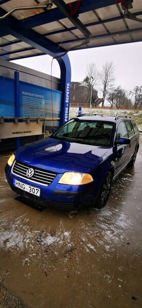 Photo 2 - Volkswagen Passat TDI 2002 y