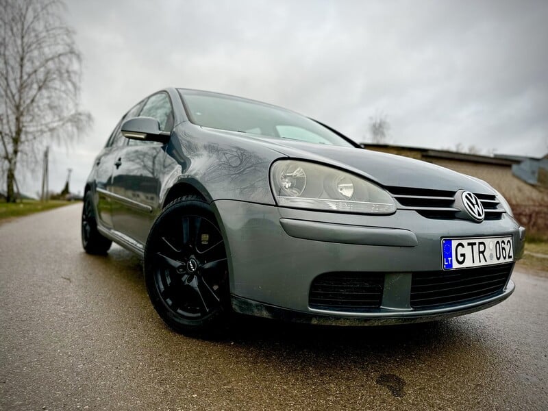 Photo 7 - Volkswagen Golf 2005 y Hatchback