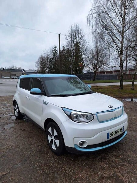 Photo 4 - Kia Soul 2017 y Wagon