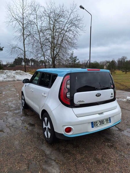 Photo 3 - Kia Soul 2017 y Wagon